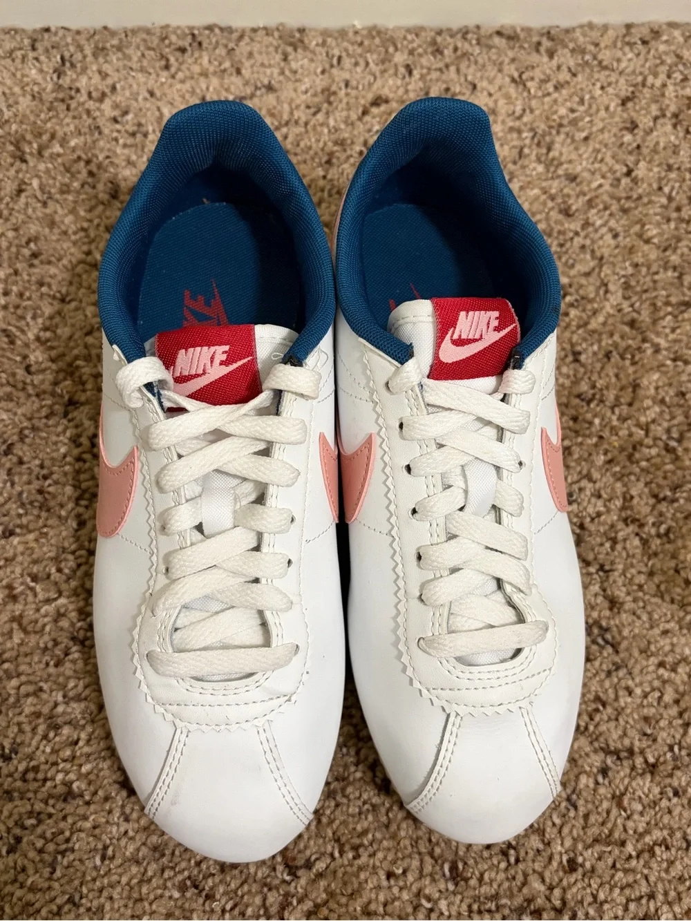 Nike Women's Cortez Sneaker 'Coral Stardust' 807471-114 Size 6